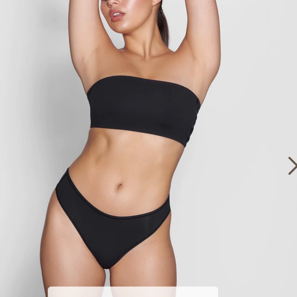 Skims bandeau L black